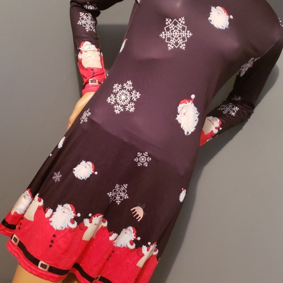 NWOT CHRISTMAS DRESS SIZE MED - Picture 6 of 9